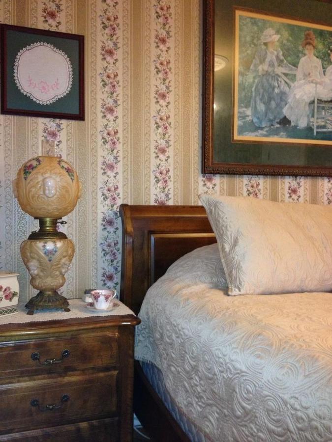 A Seafaring Maiden Bed And Breakfast Granville Ferry Екстер'єр фото