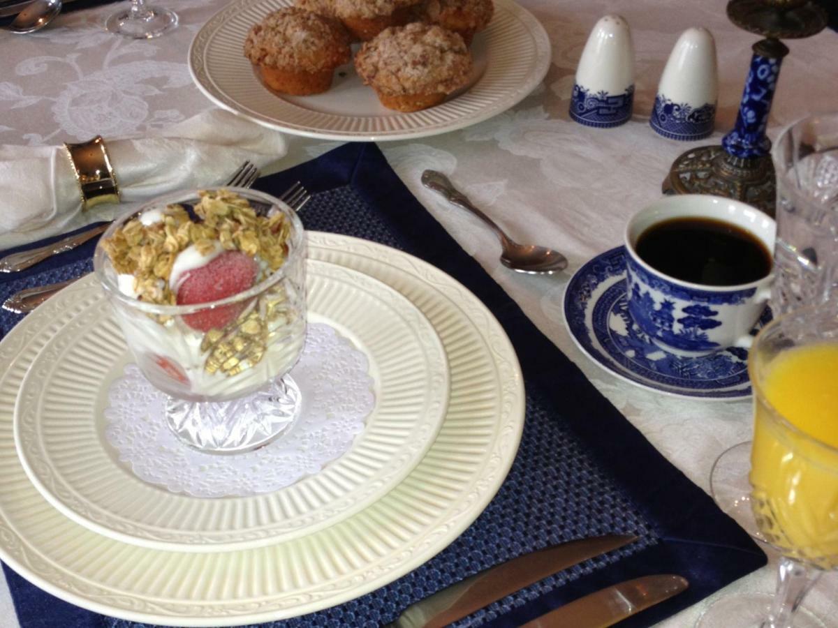 A Seafaring Maiden Bed And Breakfast Granville Ferry Номер фото